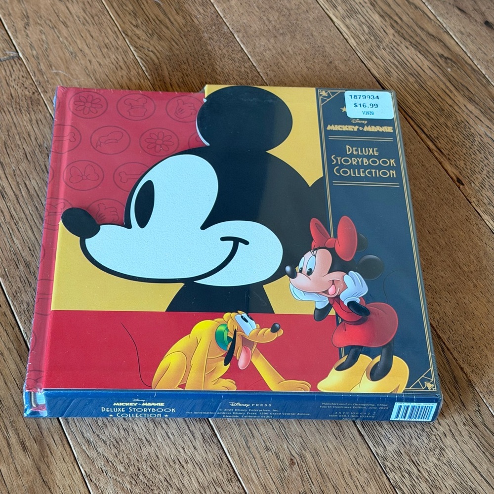 Brand New Disney Mickey and Minnie Deluxe Storytime 18 Stories